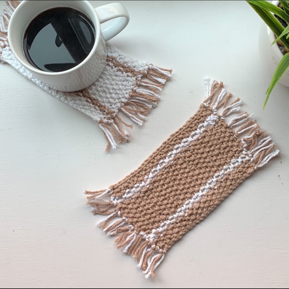 Hand Knit Mug Rug Cup Coaster Dark Tan/White